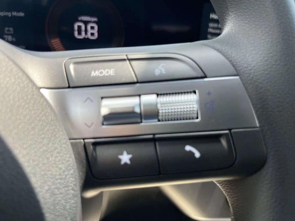 New 2026 Gray Hyundai SE image 15