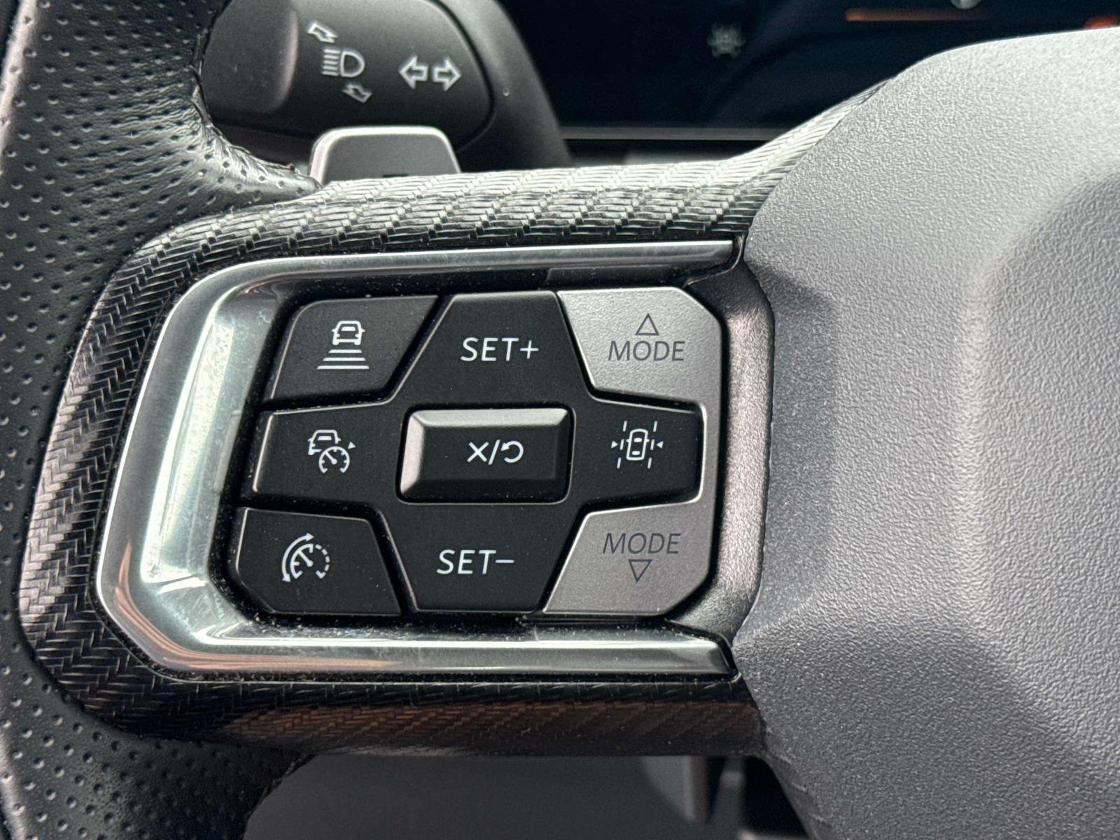 Used 2025 White Ford GT Premium image 20