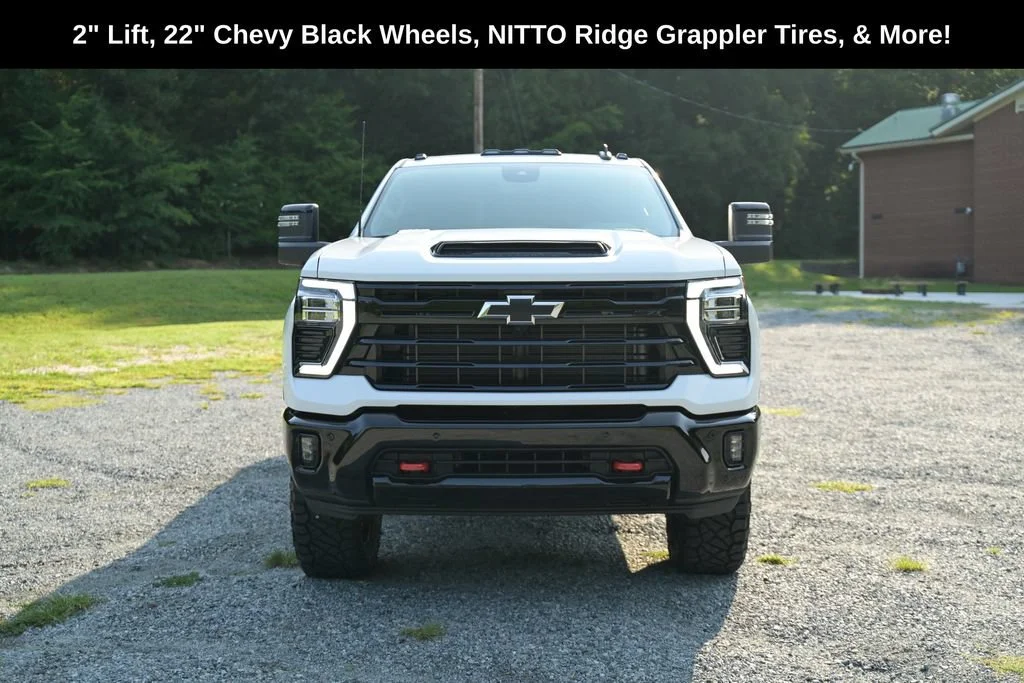 New 2026 Summit White Chevrolet LT image 4