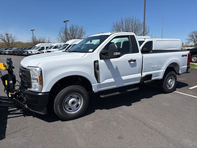 New 2026 Oxford White Ford F-250® XL image 9