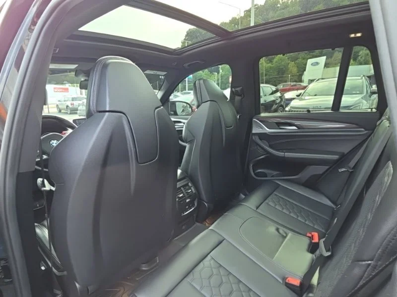 Used 2020 Black BMW M image 21