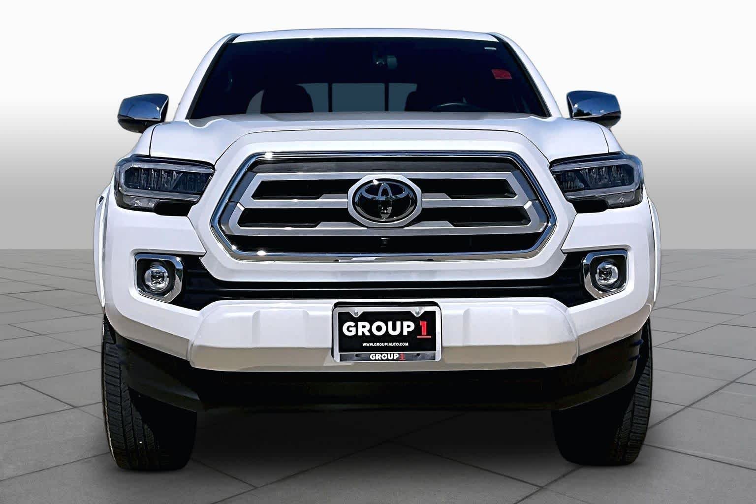 Used 2023 Wind Chill Pearl Toyota Limited image 4