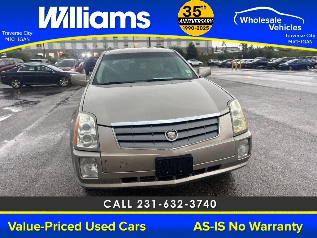 Used 2004 Cashmere Cadillac V8 image 7
