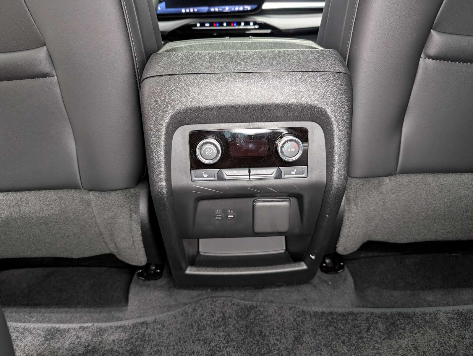 Certified Used 2025 Moonstone Gray Metallic Buick Avenir image 23
