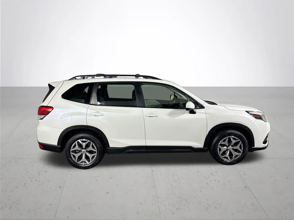 Used 2023 Crystal White Pearl Subaru Premium image 5