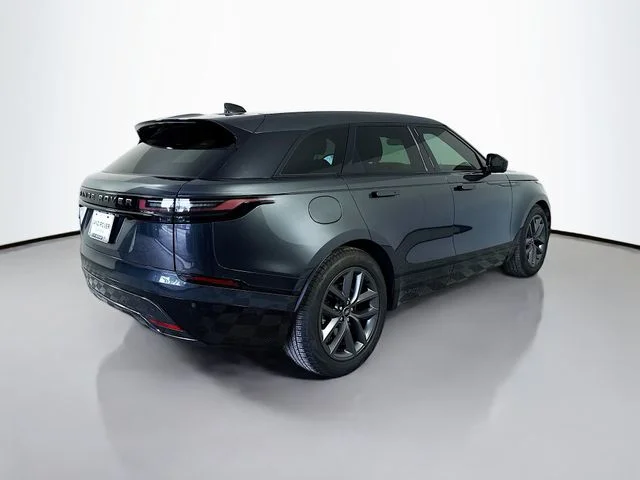 Certified Used 2026 Gray Land Rover Dynamic SE image 5