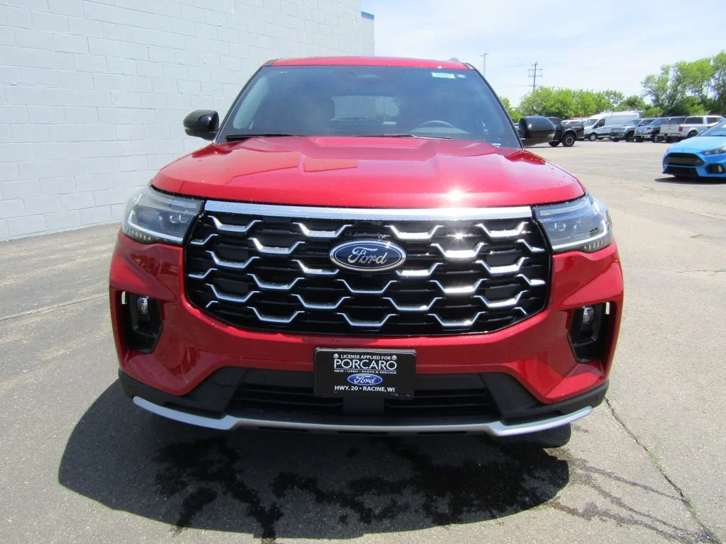 New 2026 Rapid Red Metallic Tinted Clearcoat Ford Platinum™ image 3