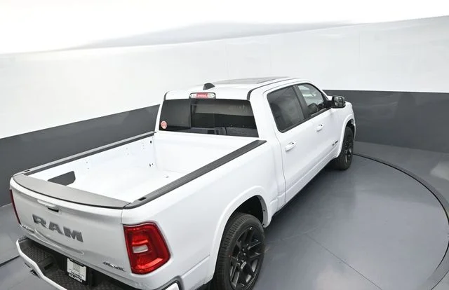 2026 RAM 1500 Laramie - Photo 18