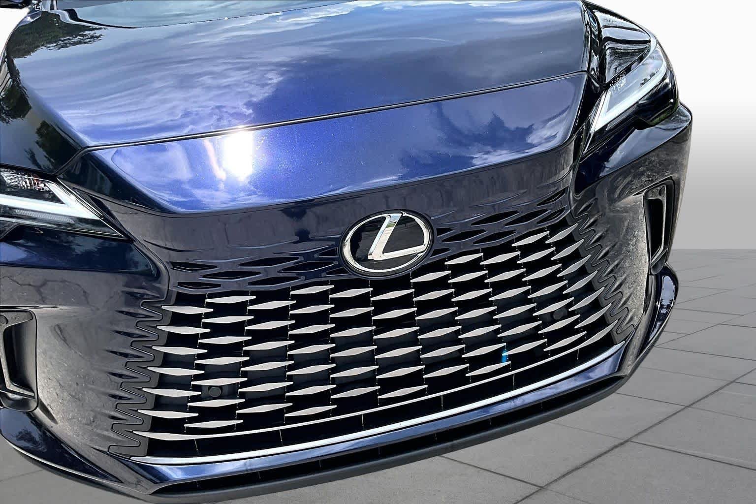 Used 2024 Nightfall Mica Lexus Premium image 30