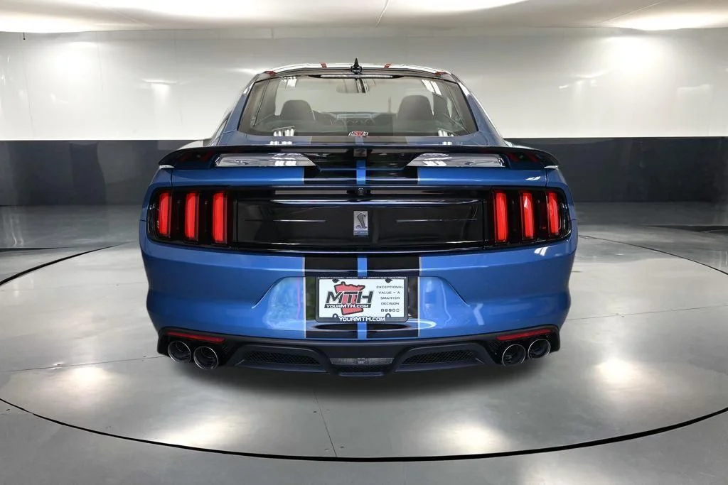 Used 2020 Blue Ford Shelby GT350 image 6