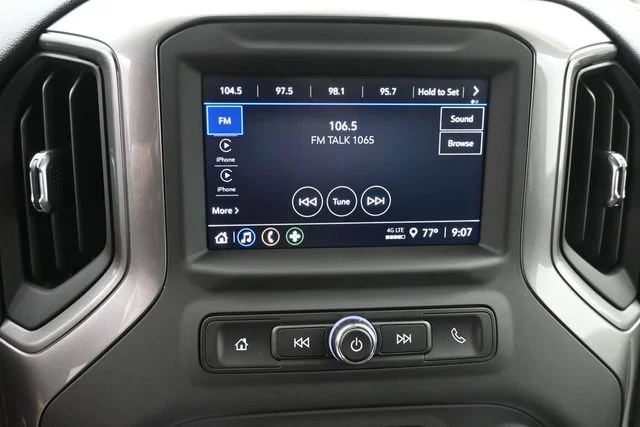 Used 2025 White GMC Pro image 34