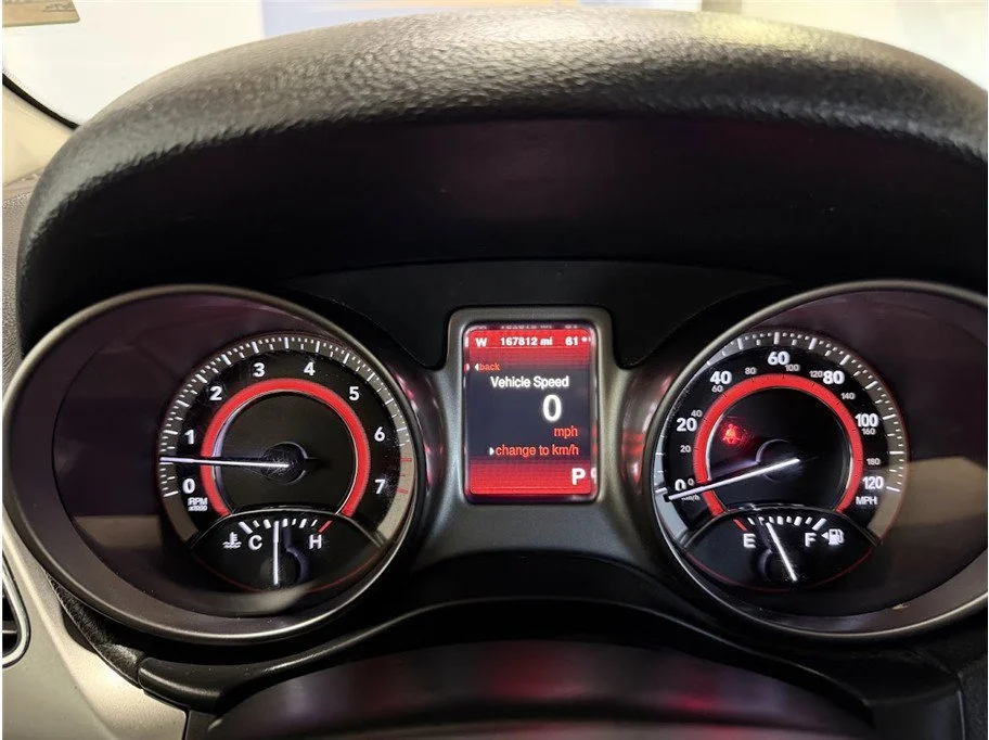 Used 2017 Pitch Black Clearcoat Dodge Crossroad Plus image 31