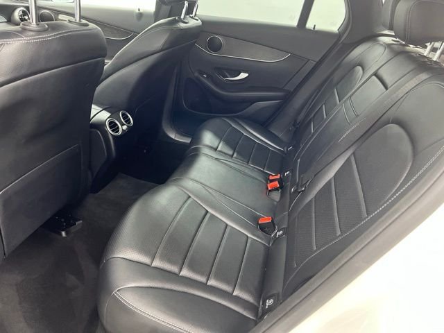 Used 2022 White Mercedes-Benz GLC 300 image 11