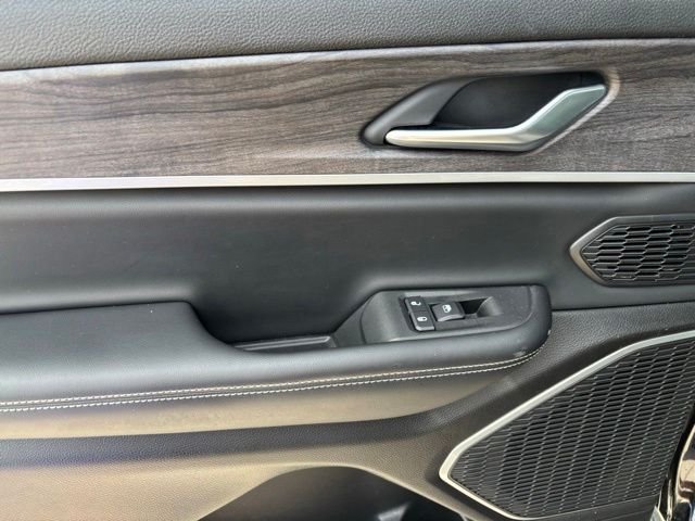 Certified Used 2022 Black Jeep Limited image 18