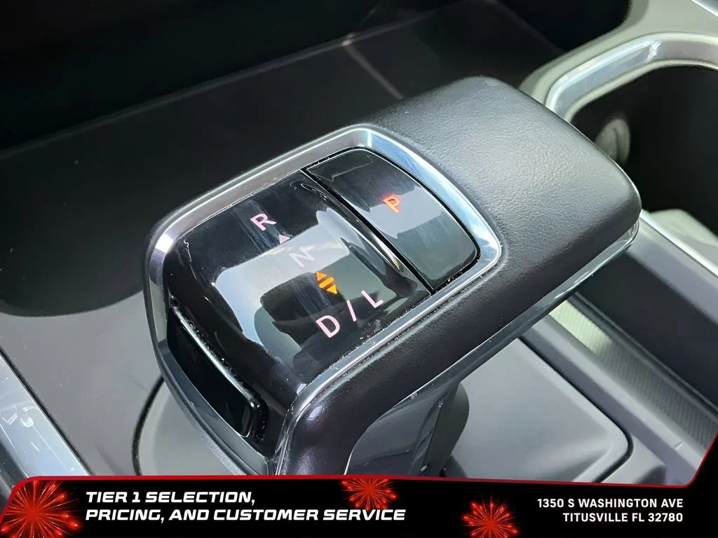 Used 2023 Sterling Metallic GMC SLT image 33