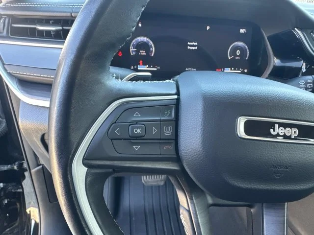 Used 2022 Black Jeep Limited image 37