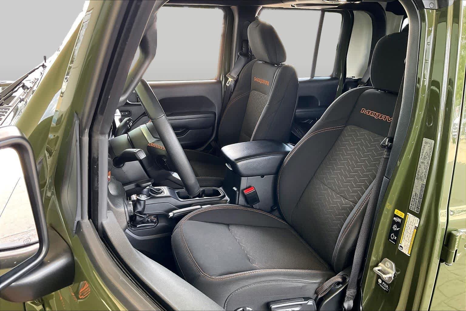 Used 2022 Sarge Green Clearcoat Jeep Mojave image 7
