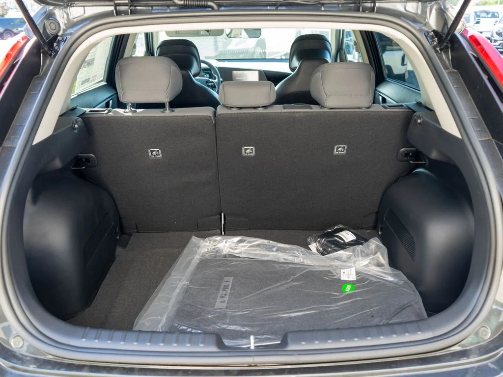 New 2026 Interstellar Gray Kia LX image 27