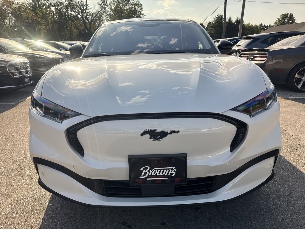 2025 Ford Mustang Mach-E Premium photo 2