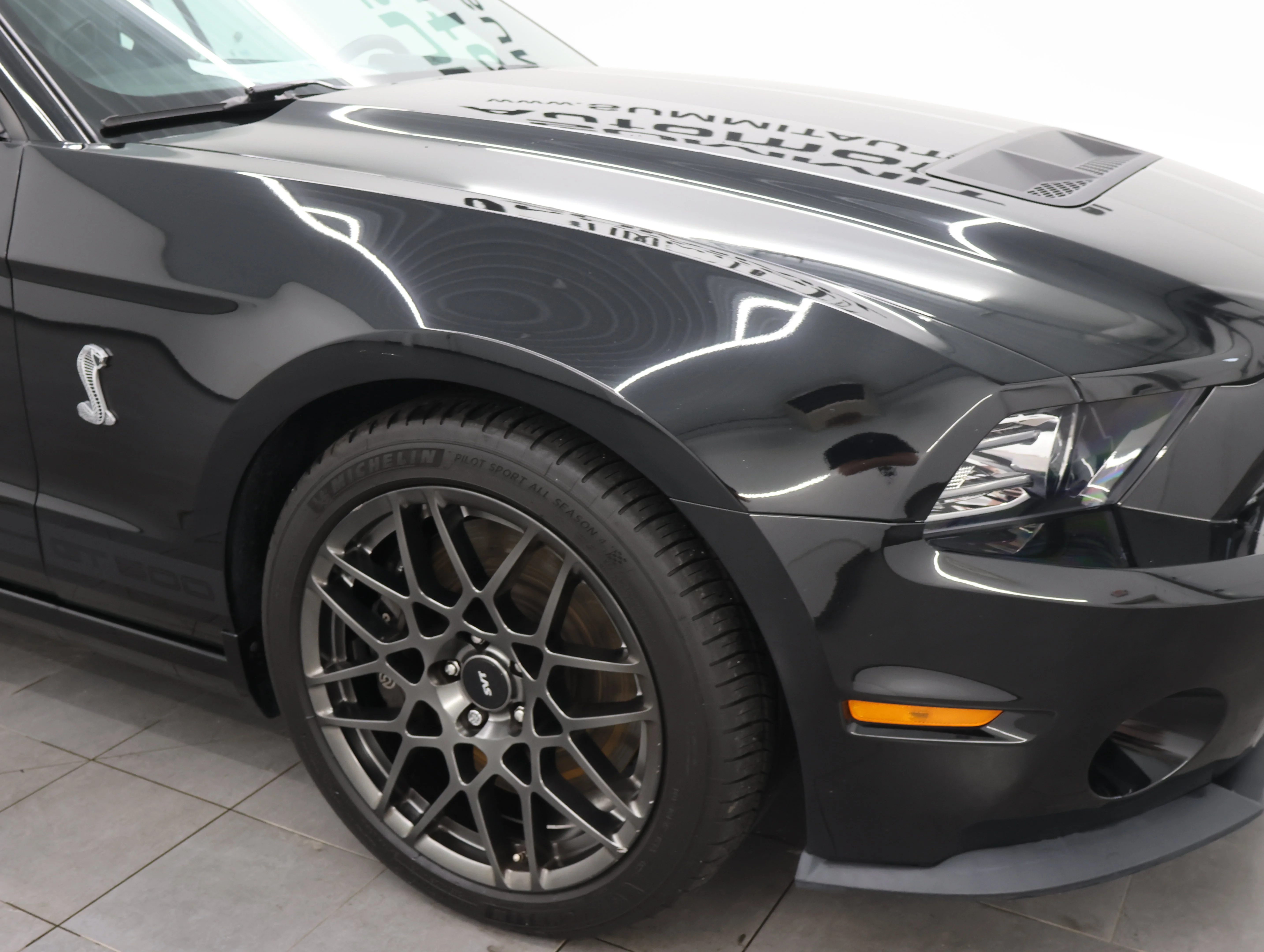 Used 2014 Black Ford Shelby GT500 image 22