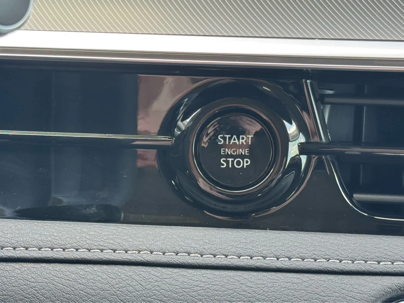 New 2027 DYNAMIC METAL INFINITI Luxe 2WD image 15
