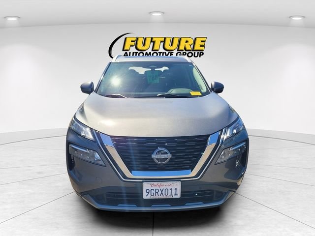 Used 2023 Gray Nissan SL image 2