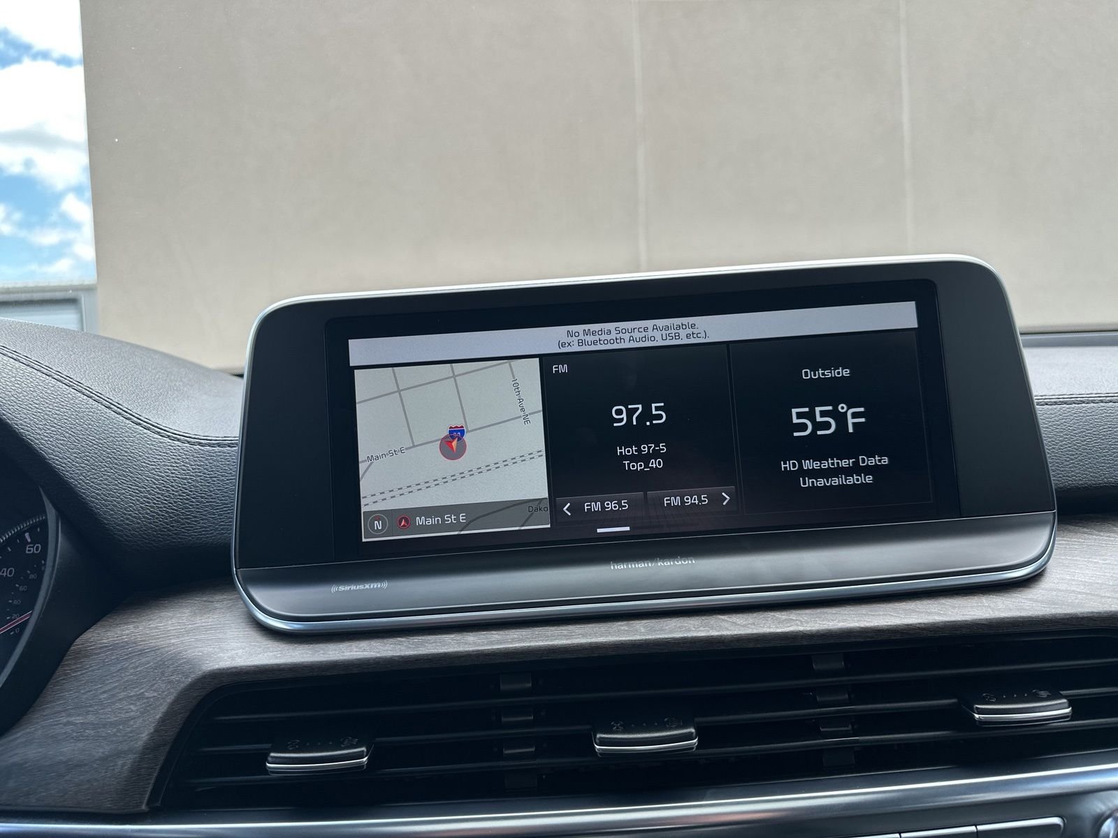 Used 2020 Green Kia SX image 56