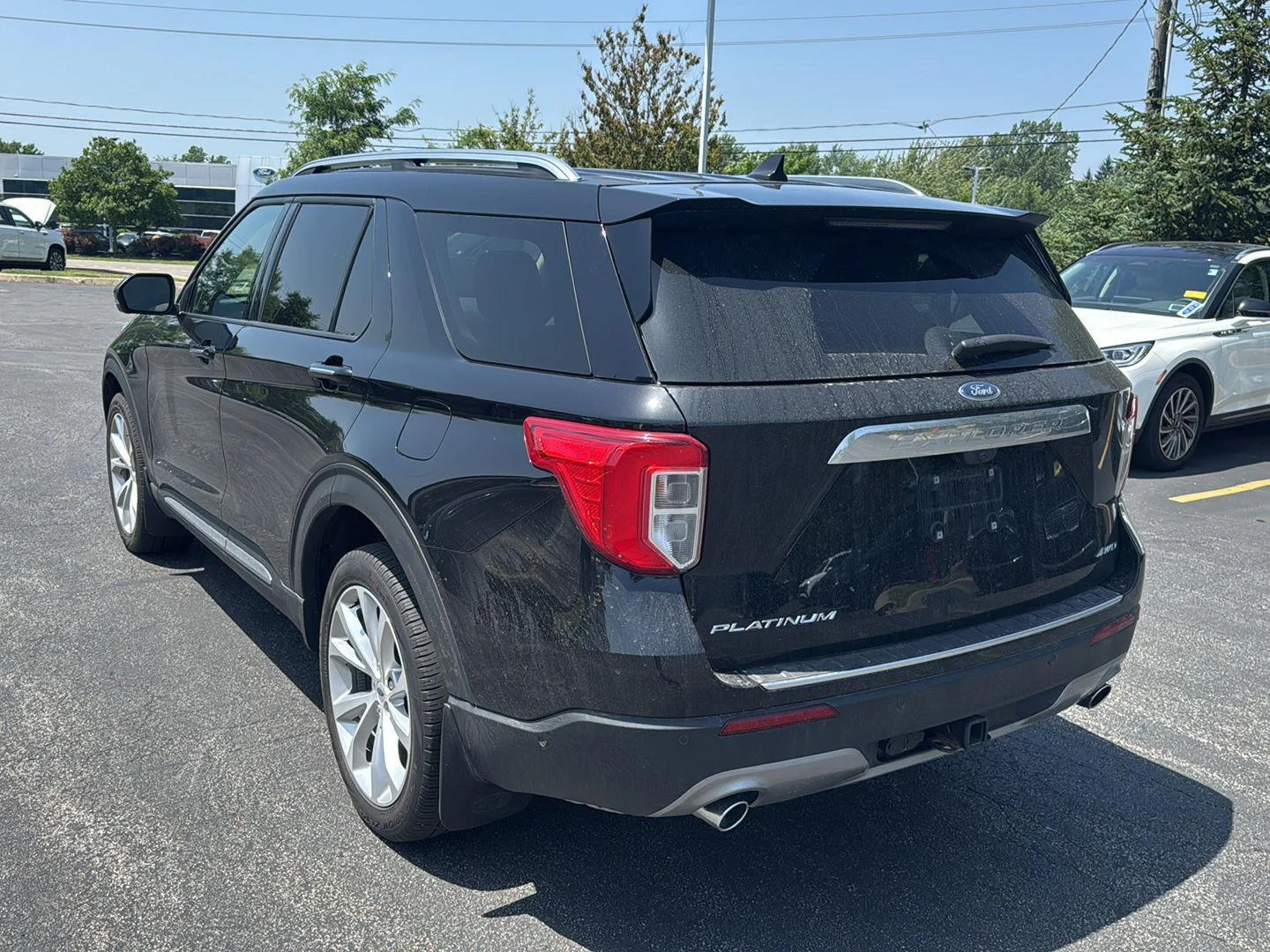 Used 2023 Agate Black Metallic Ford Platinum image 3