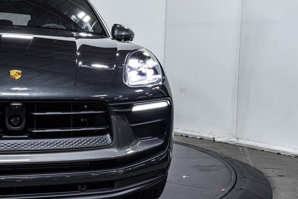 New 2025  Porsche T image 19