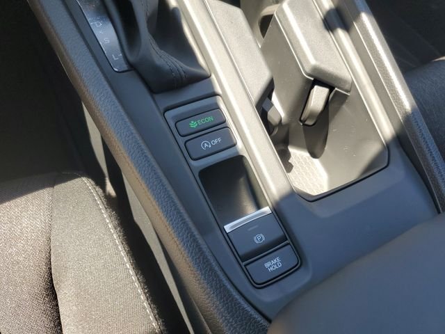 2025 Honda Accord SE - Photo 25