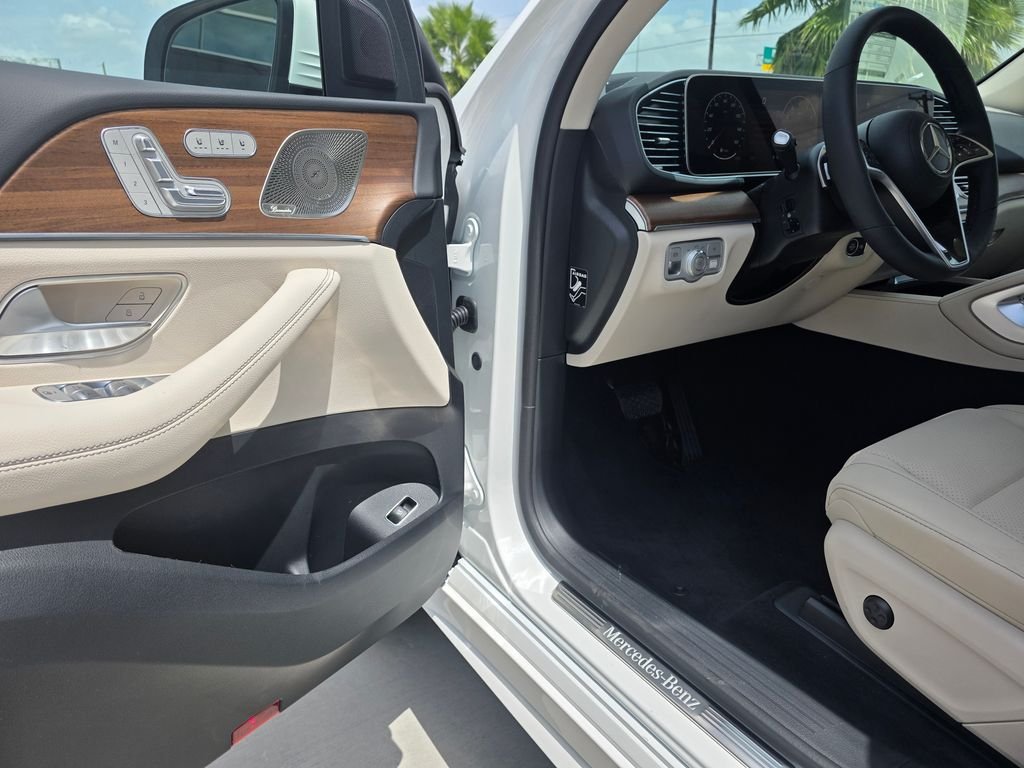 New 2026 Polar White Mercedes-Benz GLE 350 image 10