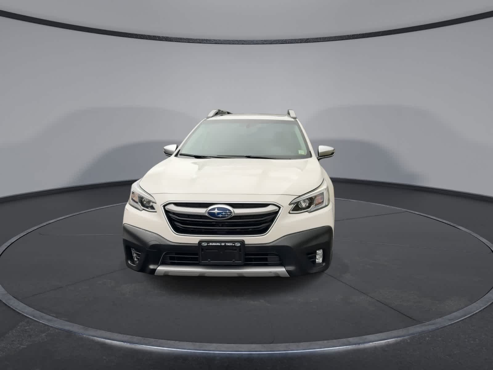 Used 2020 Crystal White Pearl Subaru Touring image 3