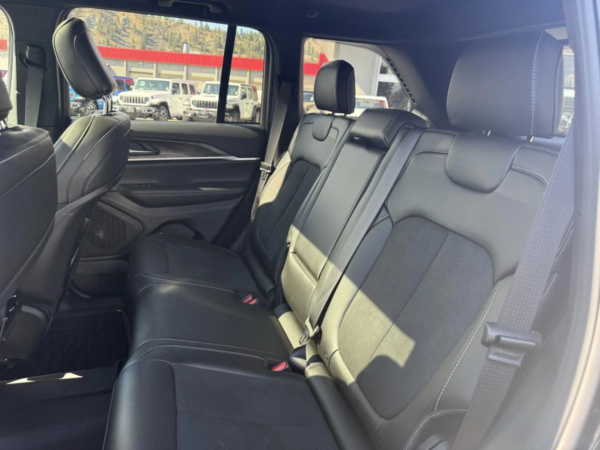 New 2026 Black Jeep Altitude image 19