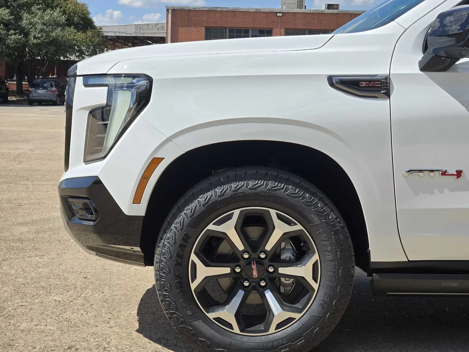New 2027 Summit White GMC AT4 image 6