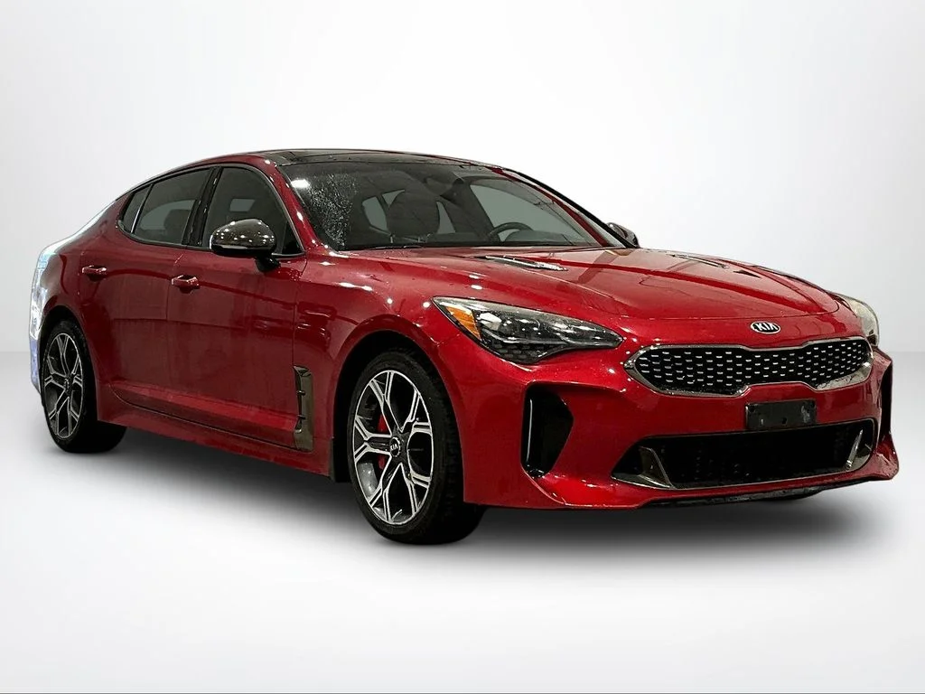 Used 2018 Red Kia GT2 image 11
