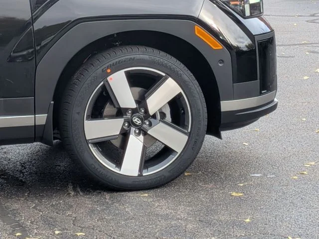New 2026 Black Hyundai Limited image 9
