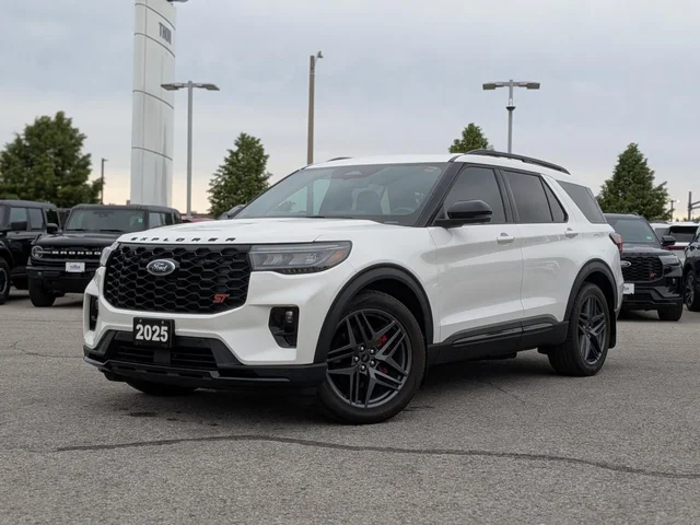 2025 Ford Explorer ST