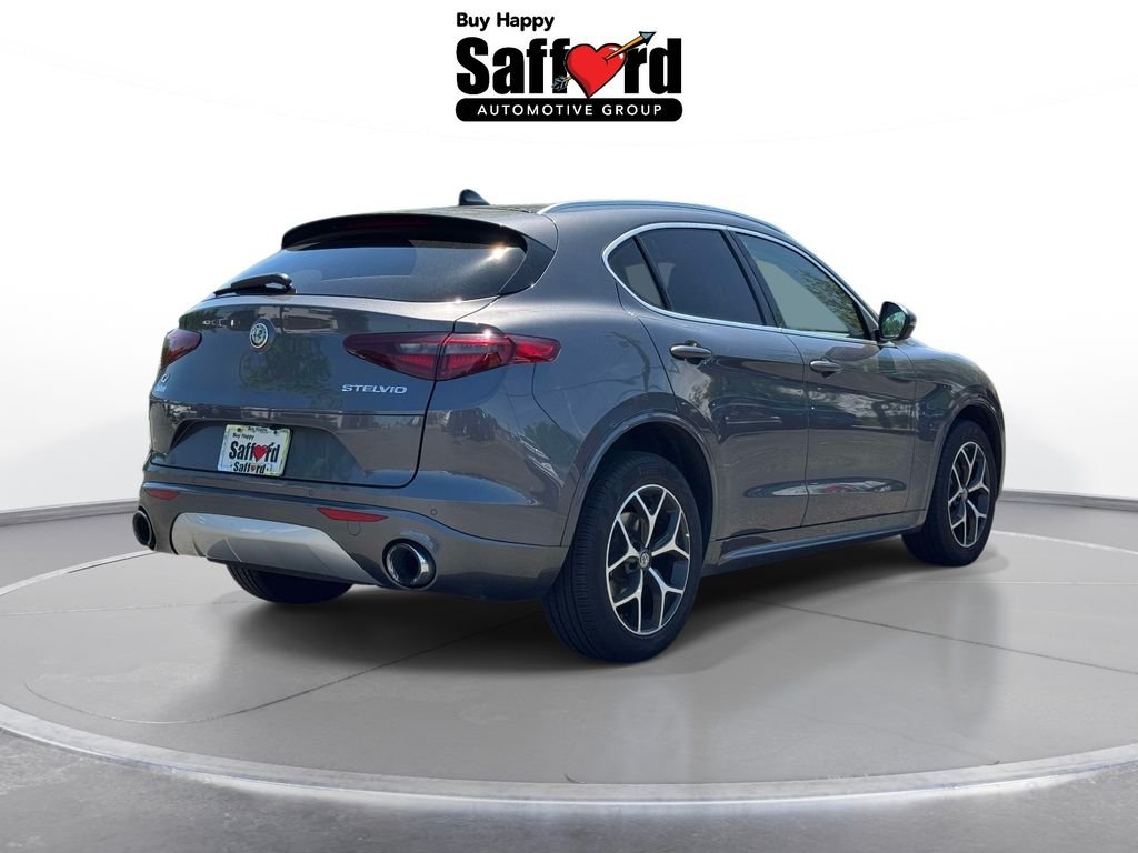 Used 2021 Gray Alfa Romeo Ti image 9