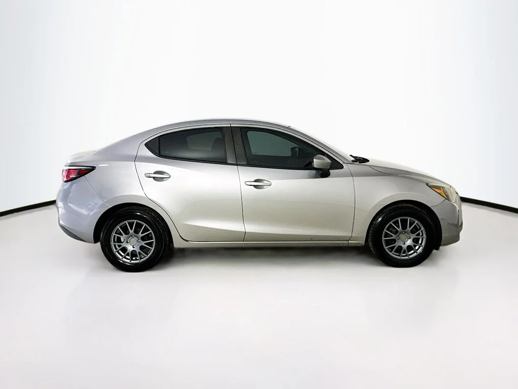 Used 2016 Sterling Scion Base image 8