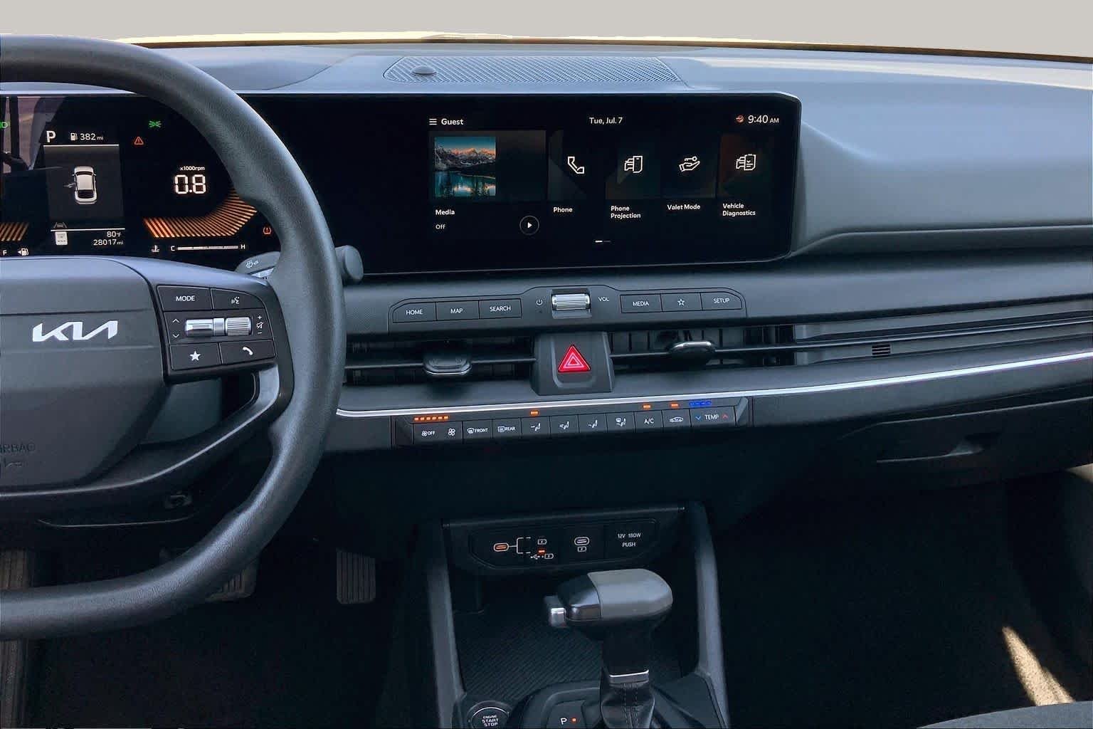 Used 2025 Snow White Pearl Kia LXS image 7