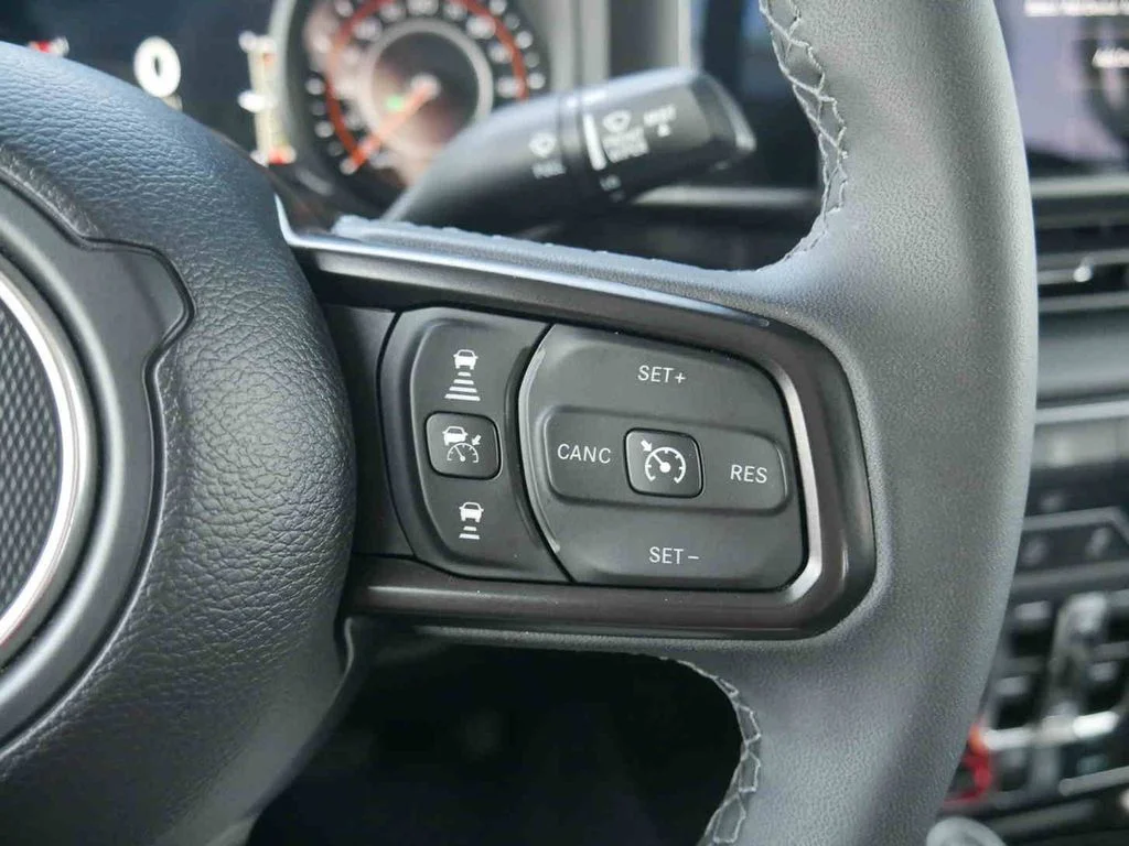 Certified Used 2026 Black Jeep Mojave image 37