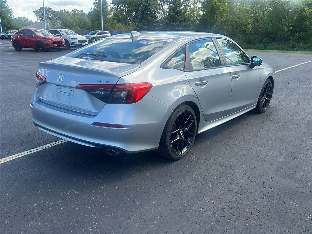 Used 2024 Lunar Silver Metallic Honda Sport image 20