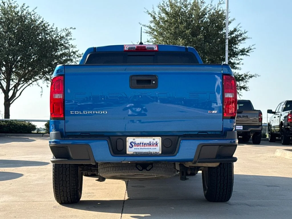 Used 2022 Blue Chevrolet LT image 7
