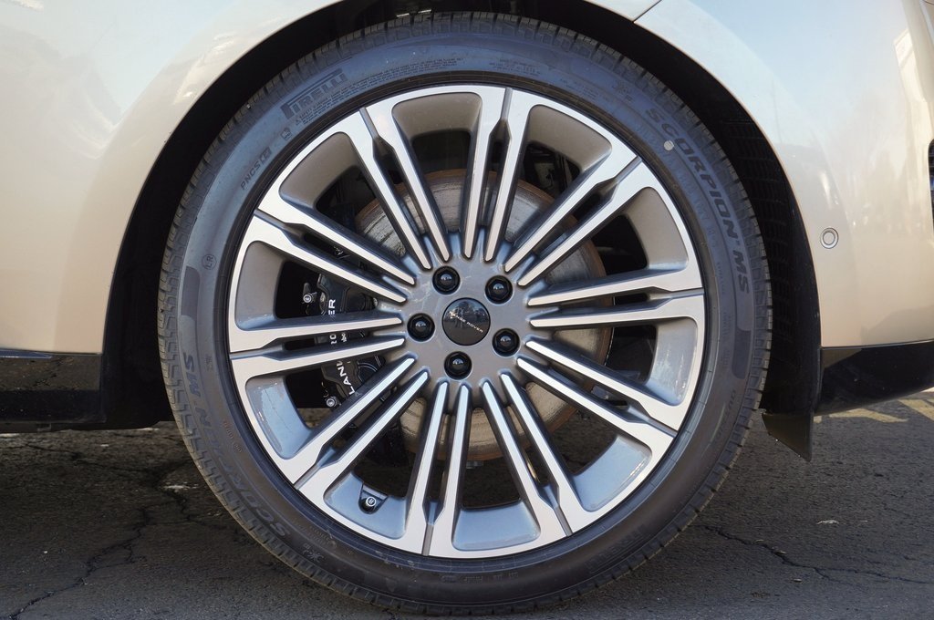 2026 LAND ROVER RANGE ROVER - Image 8