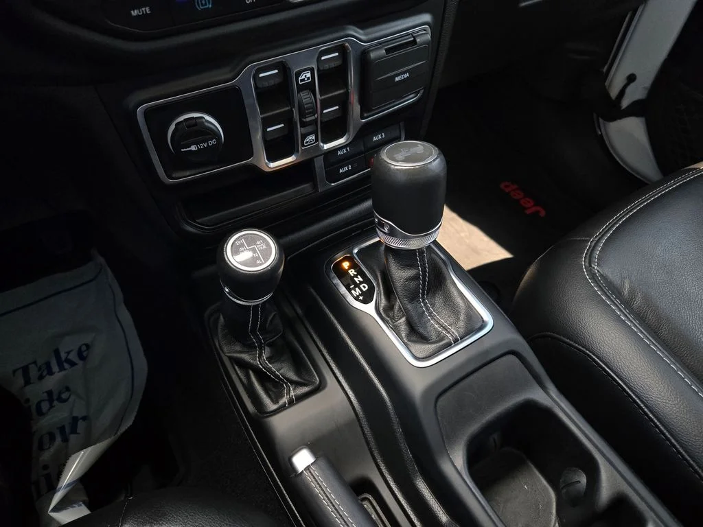 Used 2023 White Jeep Sahara 4xe image 25