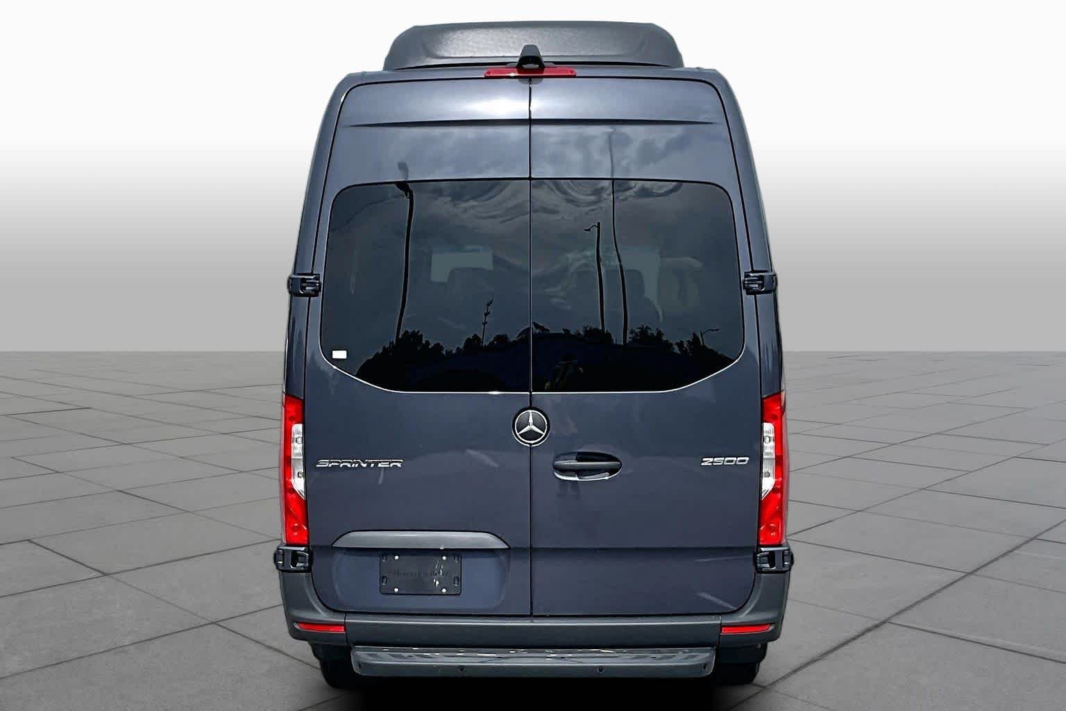 New 2026 Tenorite Gray Metallic Mercedes-Benz  image 4