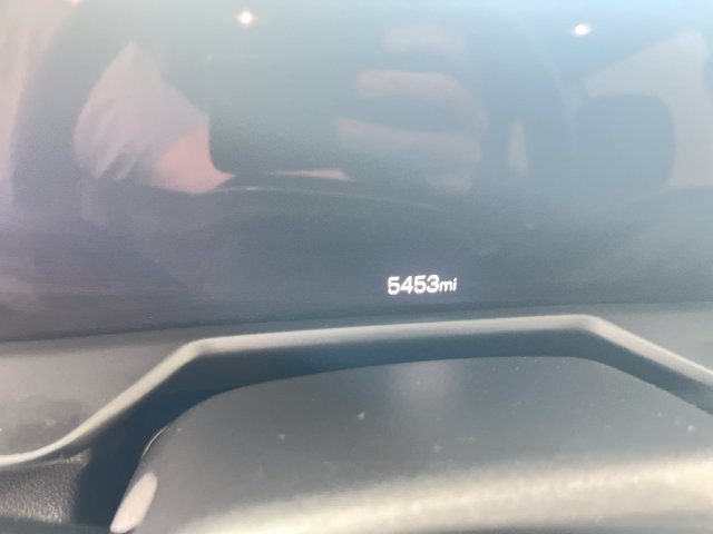 Used 2025 Red GMC AT4 image 19