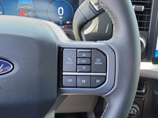New 2026 Agate Black Metallic Ford XLT image 30