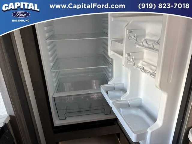 Used 2021  East to West CT 2810 KIK image 29
