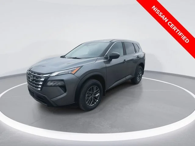 Used 2025 Gray Nissan S image 4